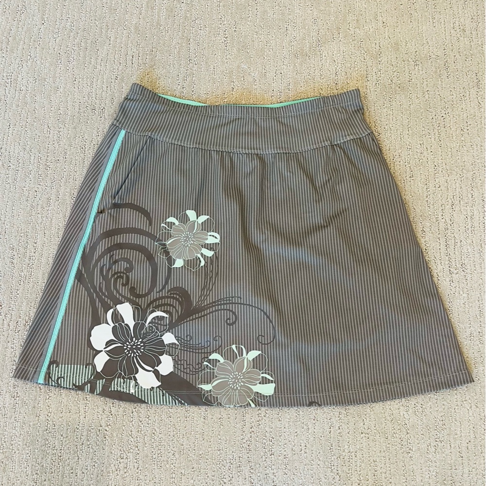 Tail Floral Taupe Teal Skort